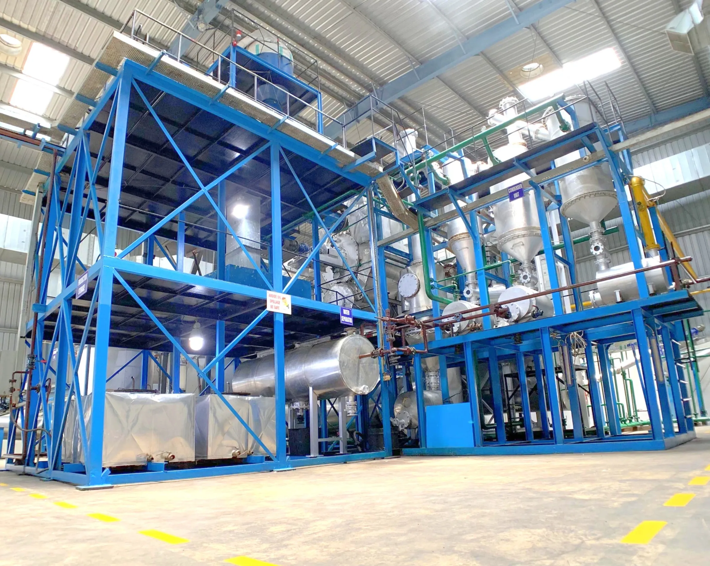 Multilayer plastic packaging waste being processed in an APChemi pyrolysis plant